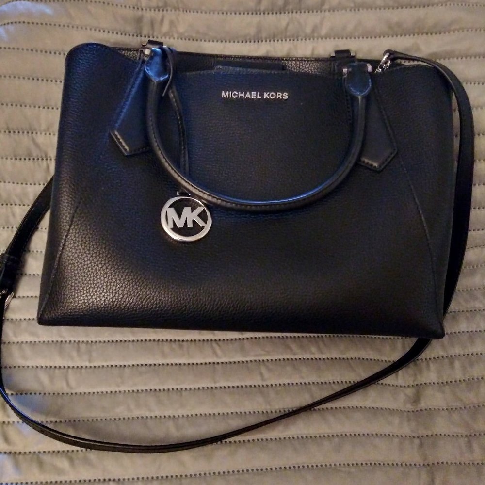 Authentic Michael Kors Purse